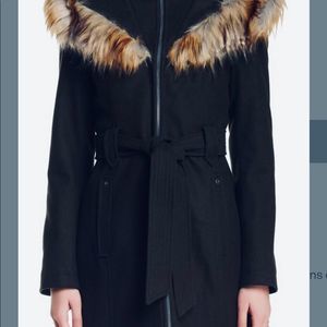 Black Wool Coat Fully Lined w/Faux Fur Collar/Hood